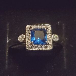Blue sapphire ring size 7